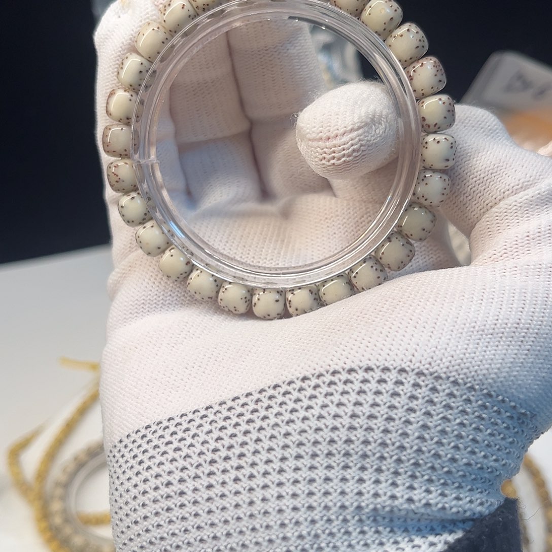 Y***m星月菩提吊坠1111