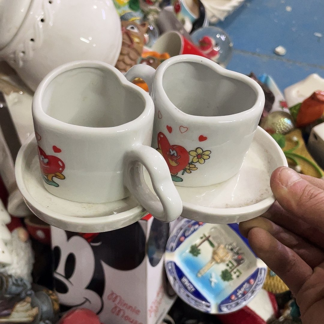 摆件     微瑕。          