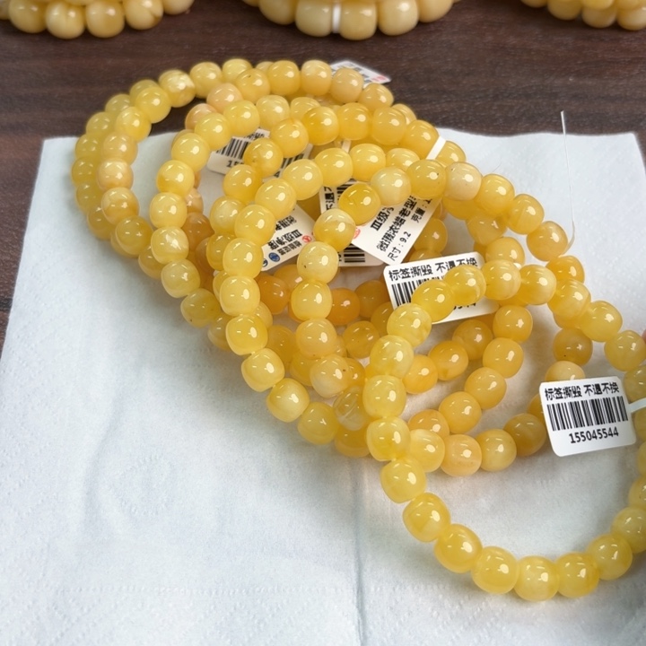 未镶嵌蜜蜡裸石002多样性发其一