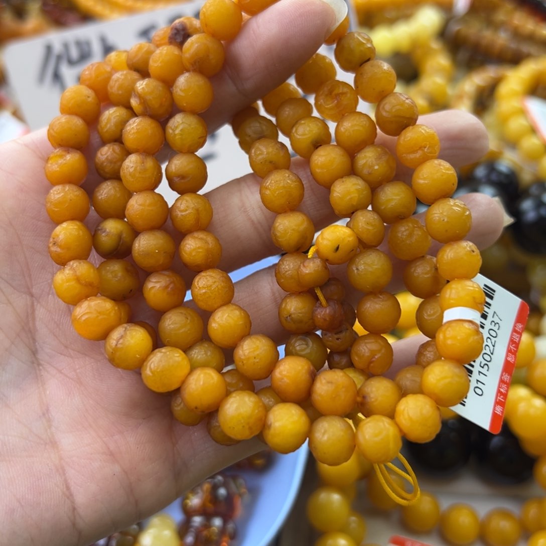 琥珀珠宝奇石未镶嵌