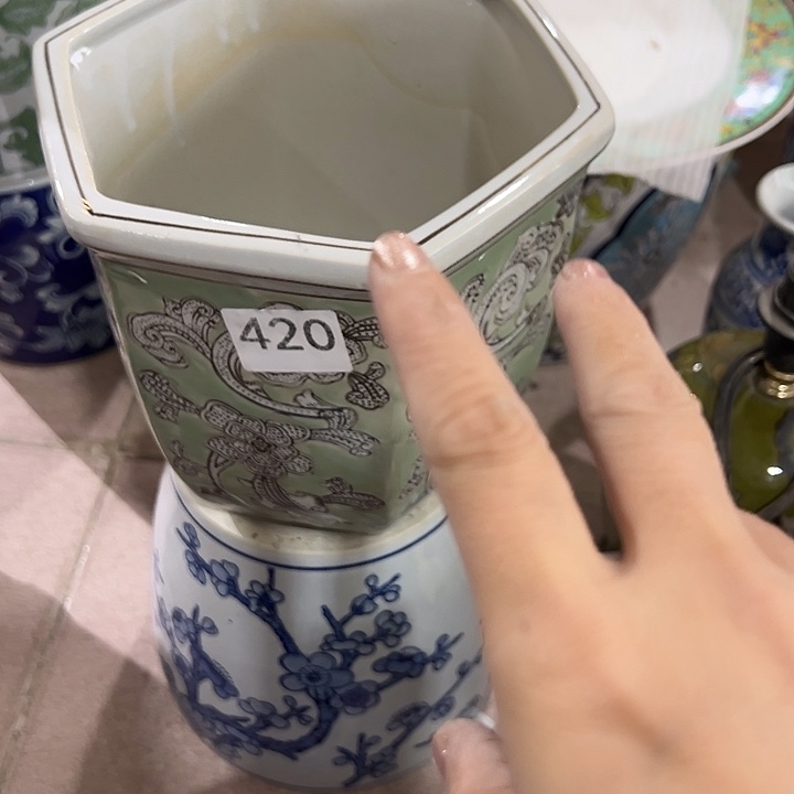 瓷片瑕。。。。。。。。。。。。。。。。