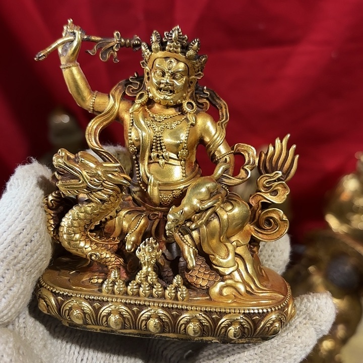 九*白财神藏佛鎏金摆件