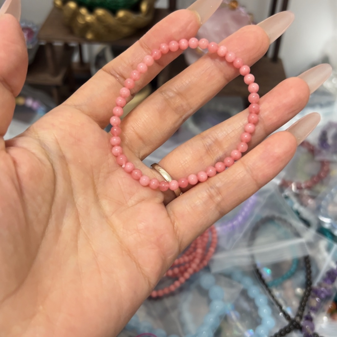 水晶手串未镶嵌红纹卡四