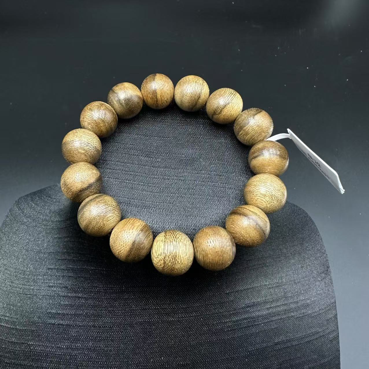 马泥涝生结沉香珠串3730