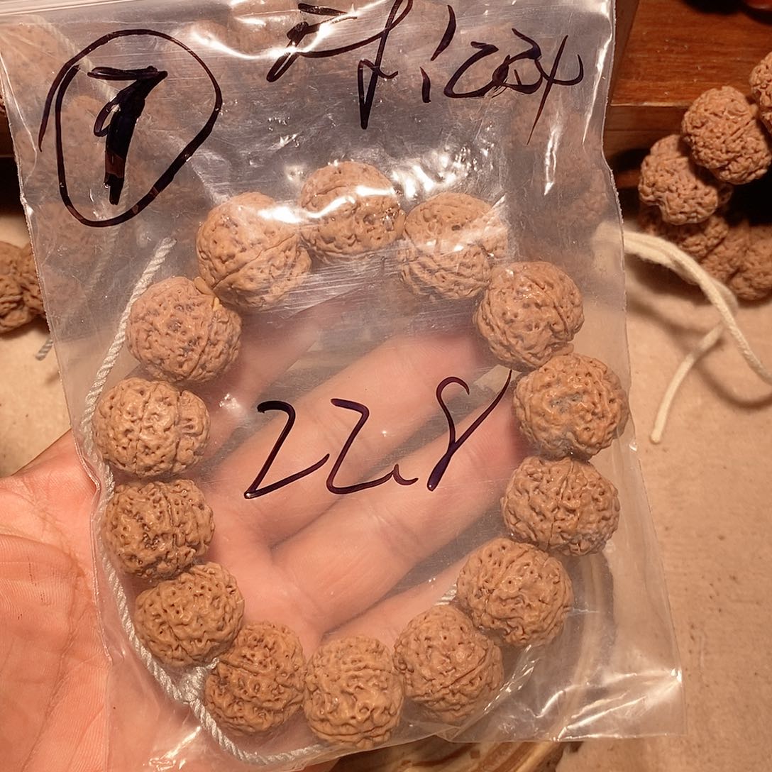 手串金刚菩提7。            