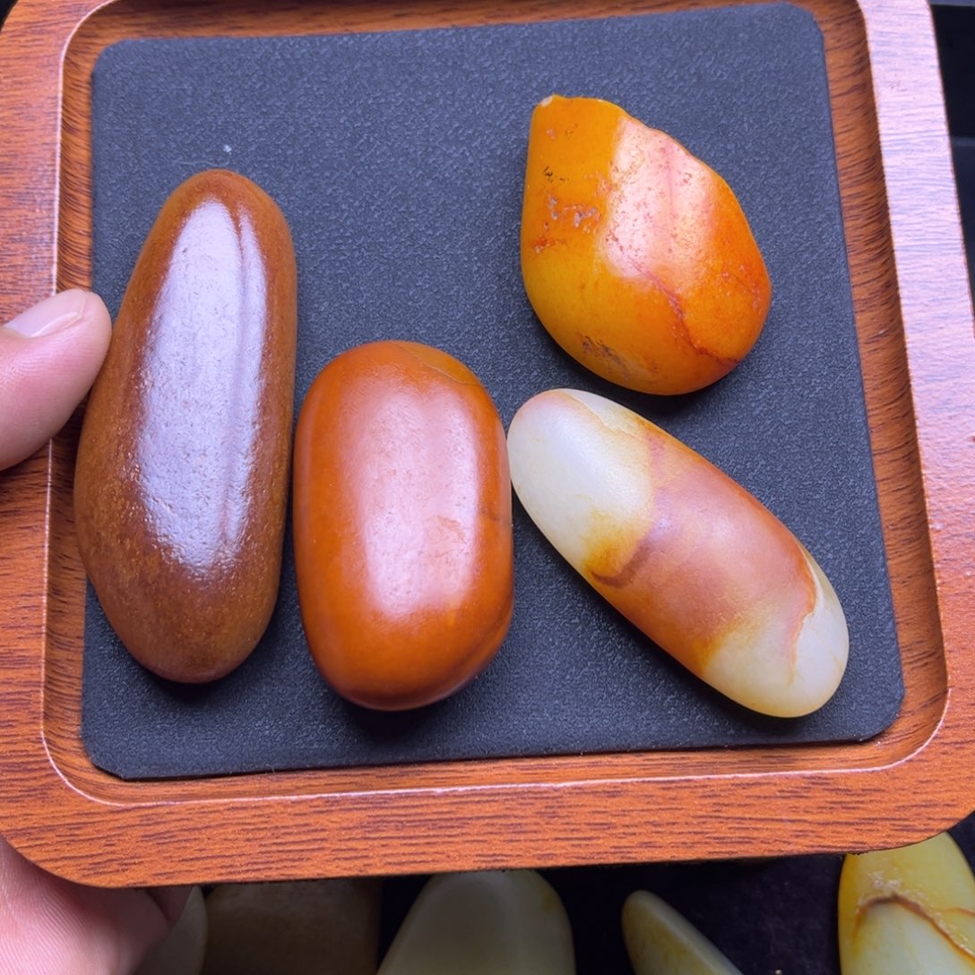 用***0颈饰未镶嵌和田玉