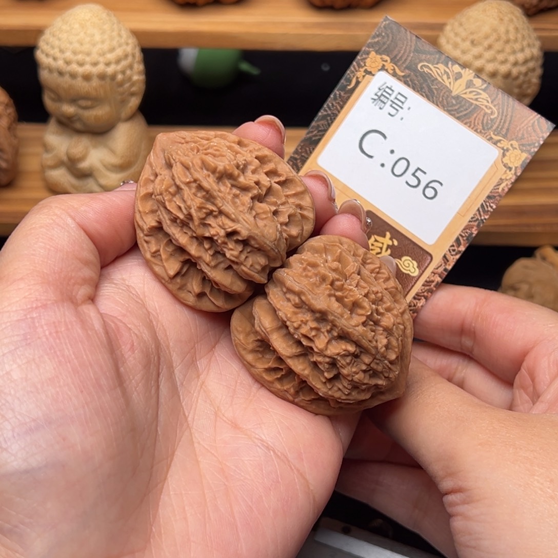 核桃c056盘龙纹虎头4.0全品