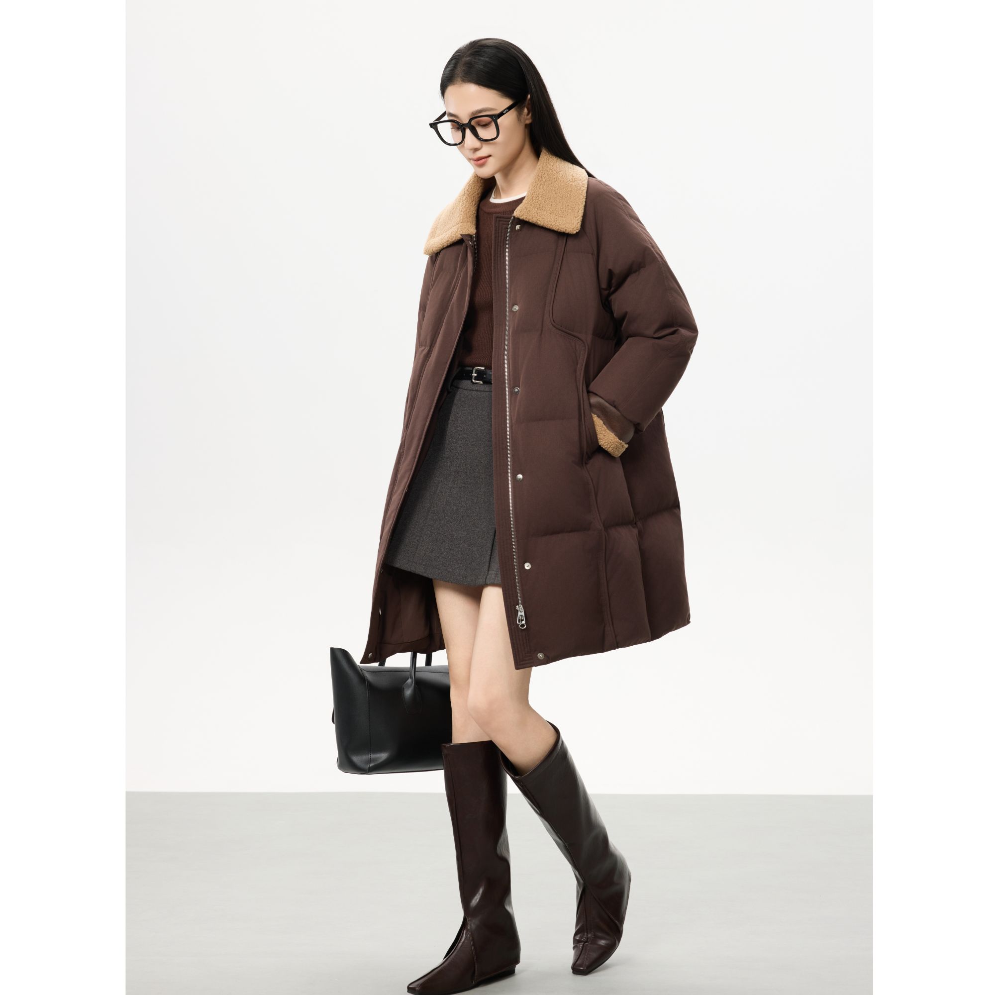 重磅90白鸭绒羽绒服女中长款毛绒翻领保暖外套2025冬季新款25C553