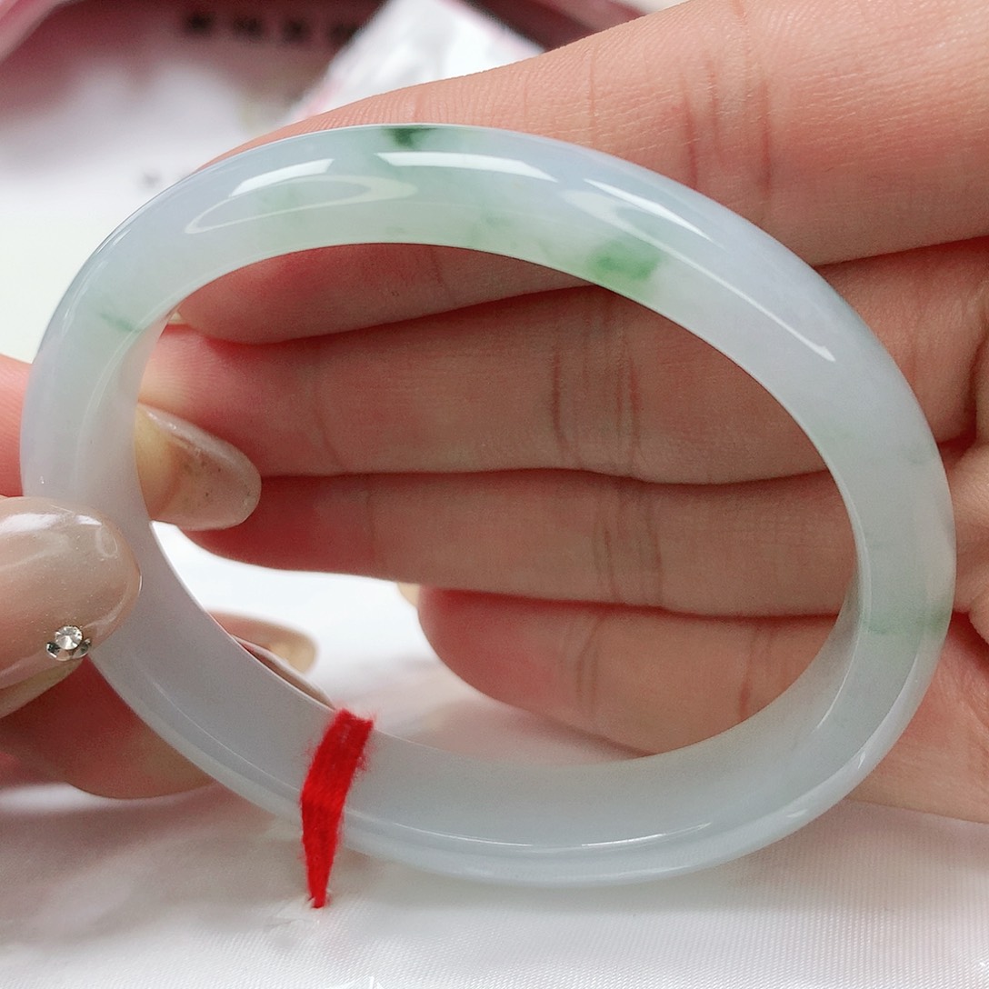 【闪购商品】翡翠手镯未镶嵌缅甸天然A货翡翠