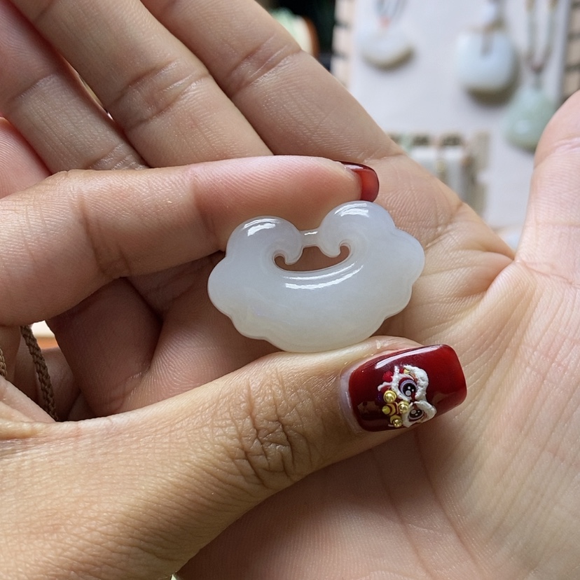 【闪购商品】和田玉颈饰未镶嵌阳****～