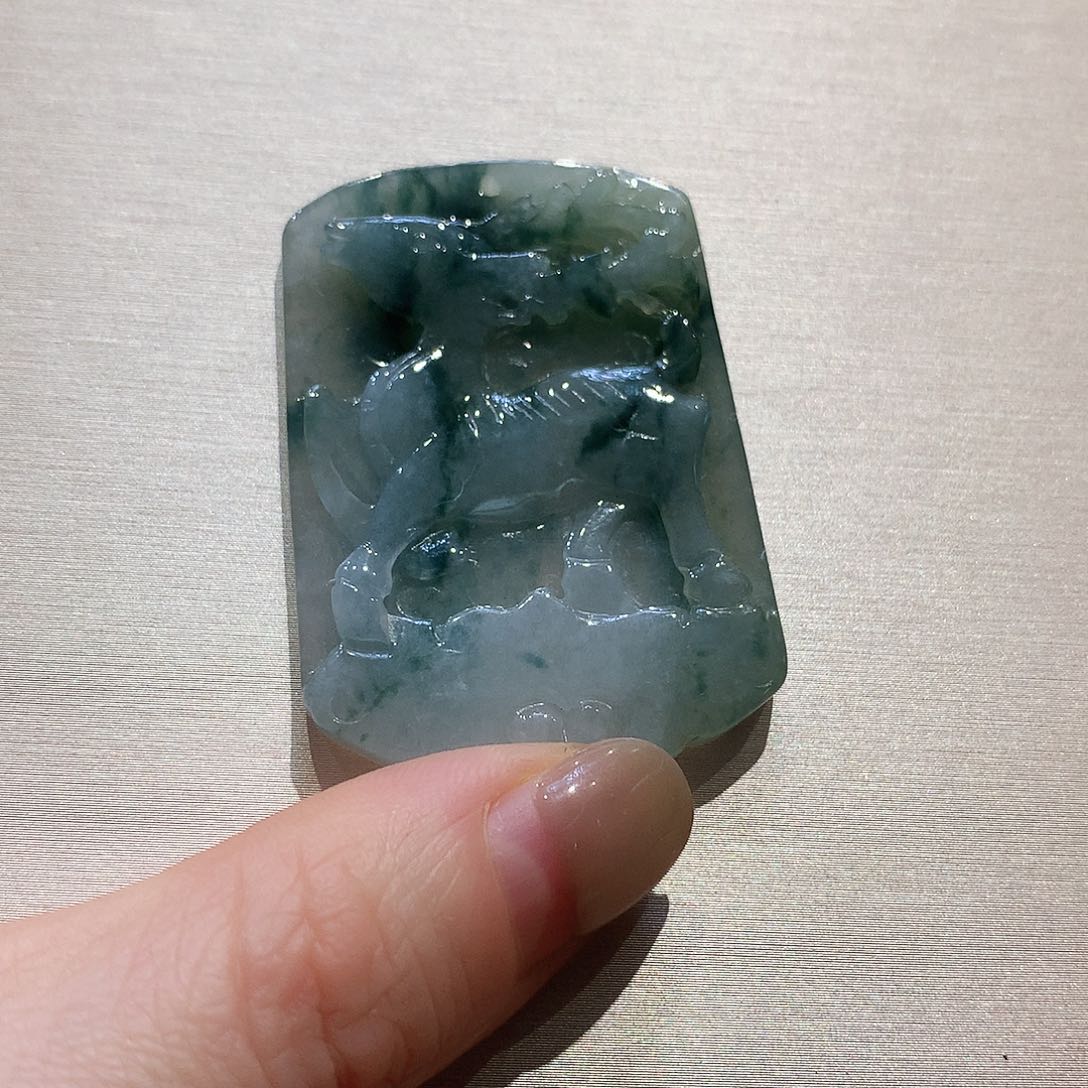 翡翠未镶嵌吊坠(不含链)天然翡翠