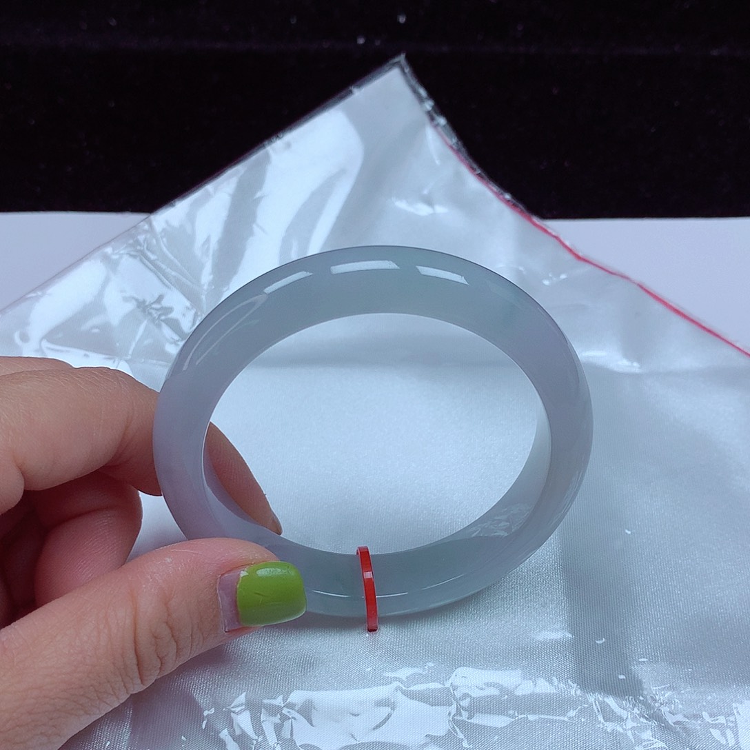 翡翠未镶嵌手镯圈口55