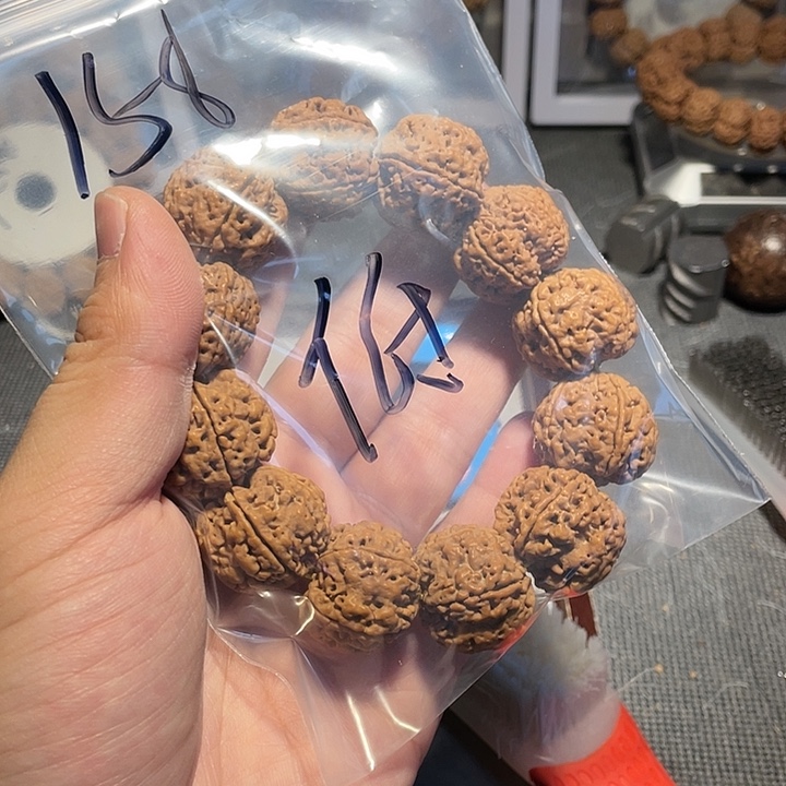低***调金刚菩提吊坠蜂窝