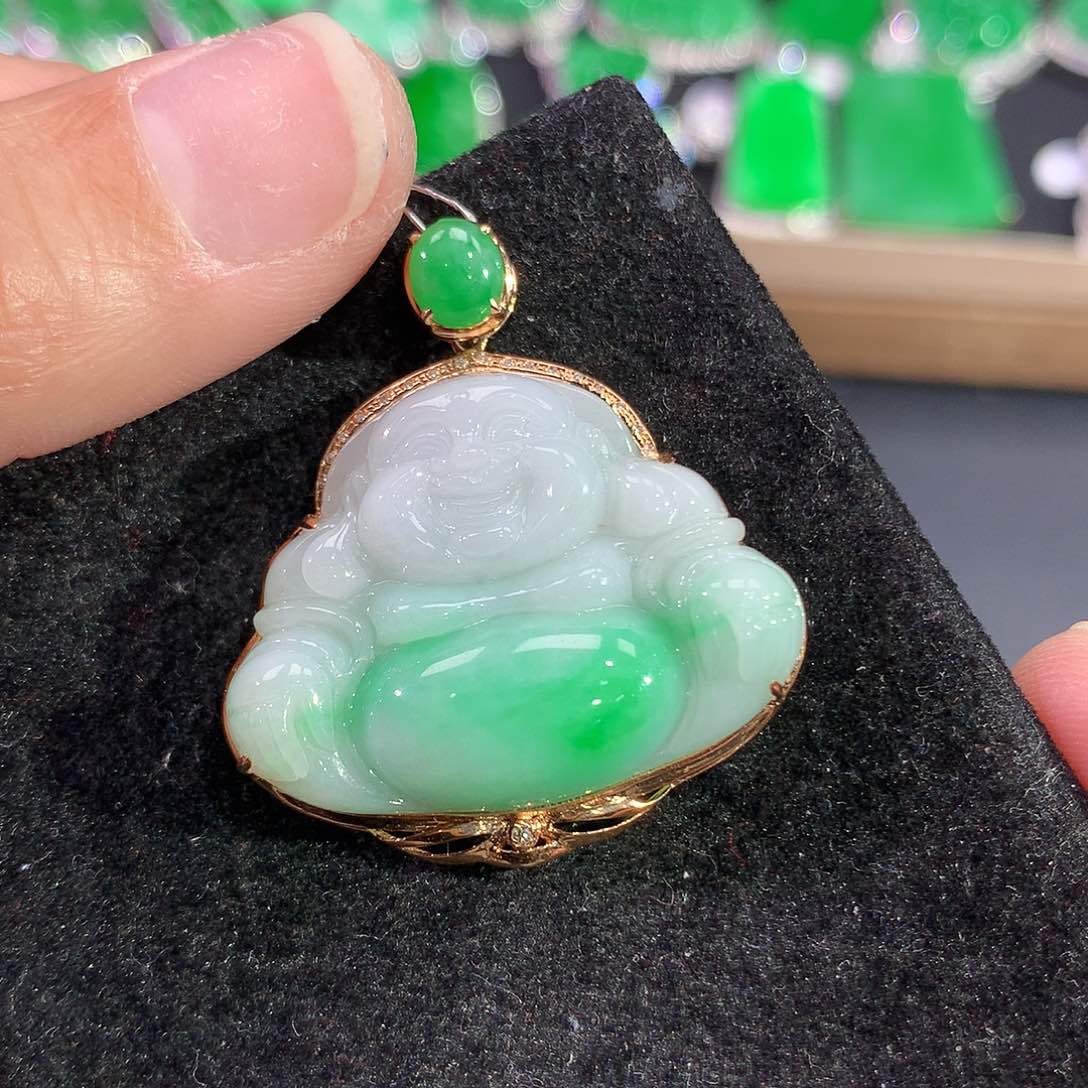 翡翠吊坠(赠链)18K金镶嵌