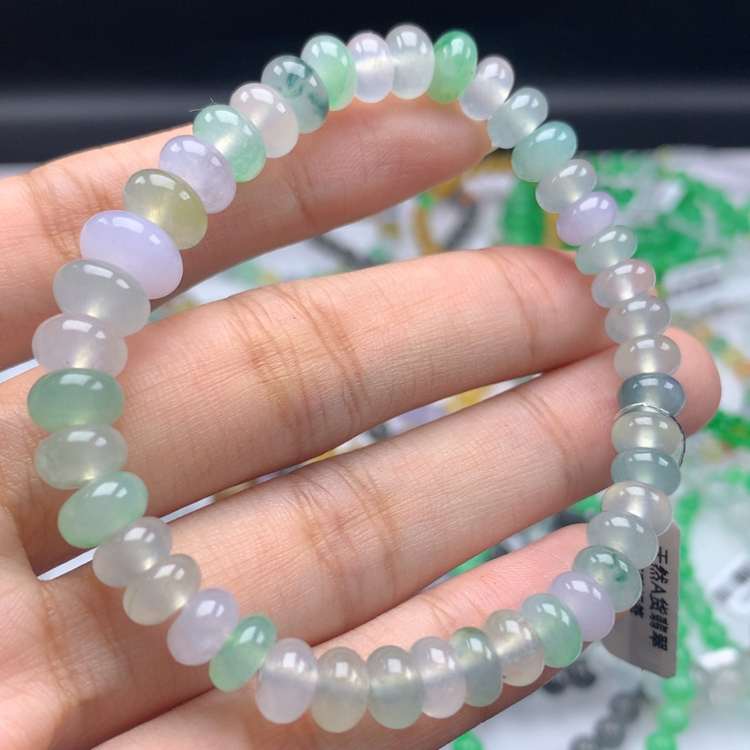 翡翠手链未镶嵌卡