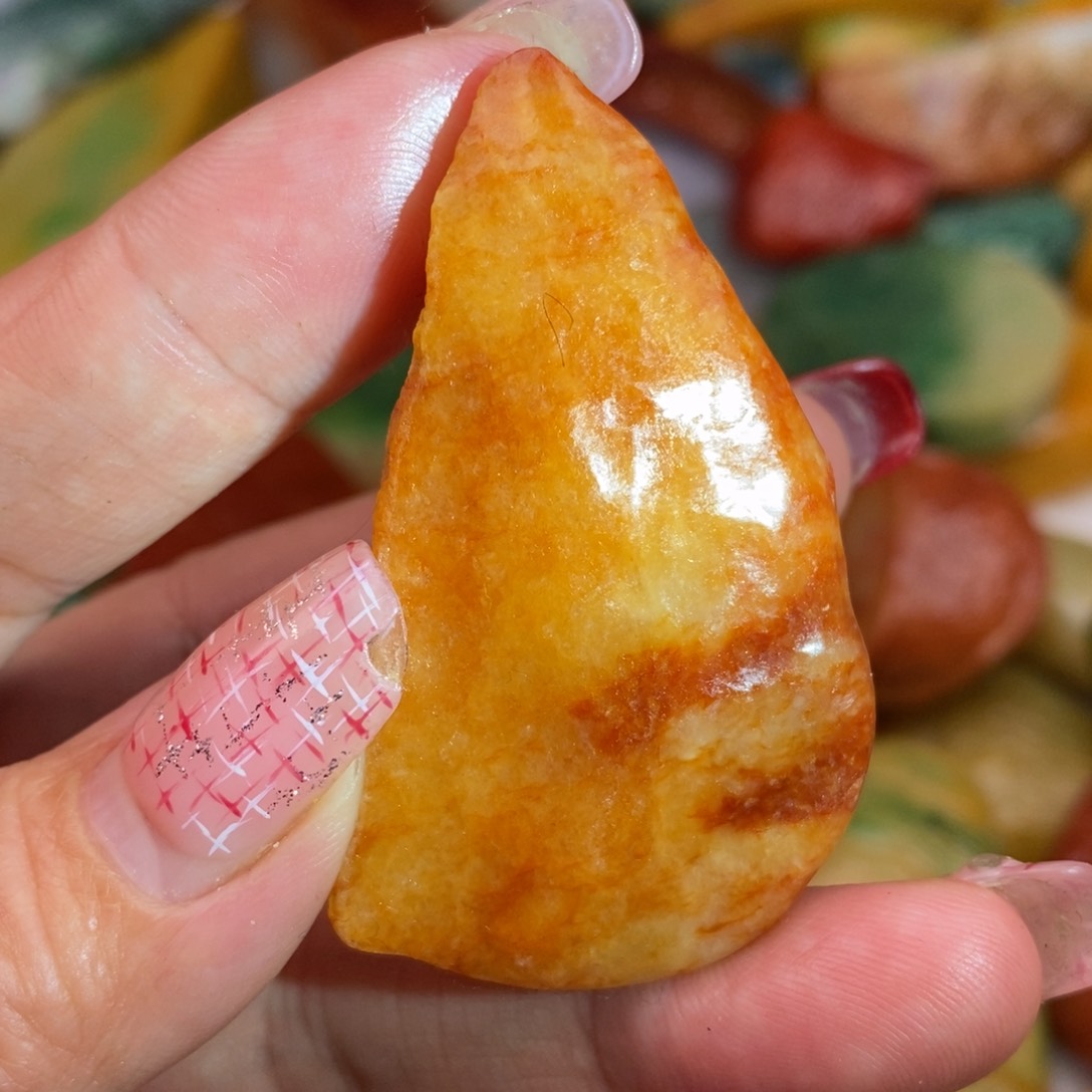 翡翠颈饰未镶嵌缅甸翡翠