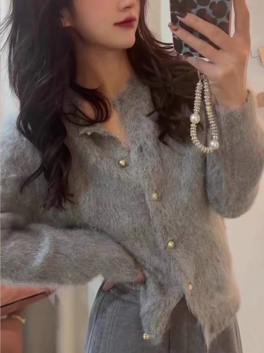 【七七专属】金扣小开衫韩版轻奢简约小香风高级感软糯拉毛开衫