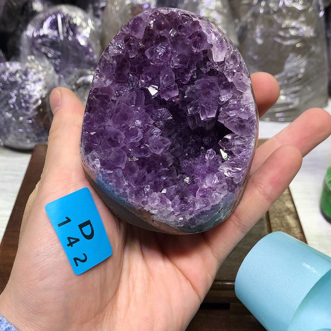 紫晶大型摆件（非配饰）未镶嵌