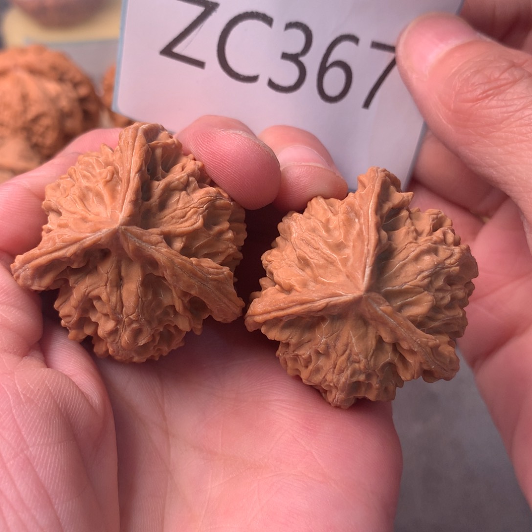 文玩核桃把件盘山球奔38