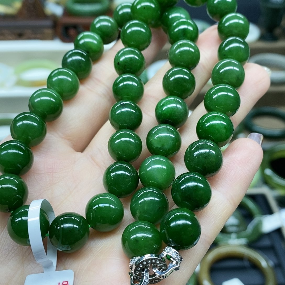 【闪购商品】和田玉（碧玉）颈饰未镶嵌