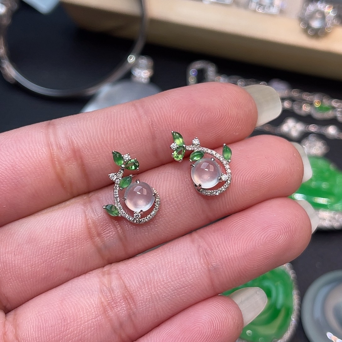 翡翠18K金镶嵌耳饰蛋面