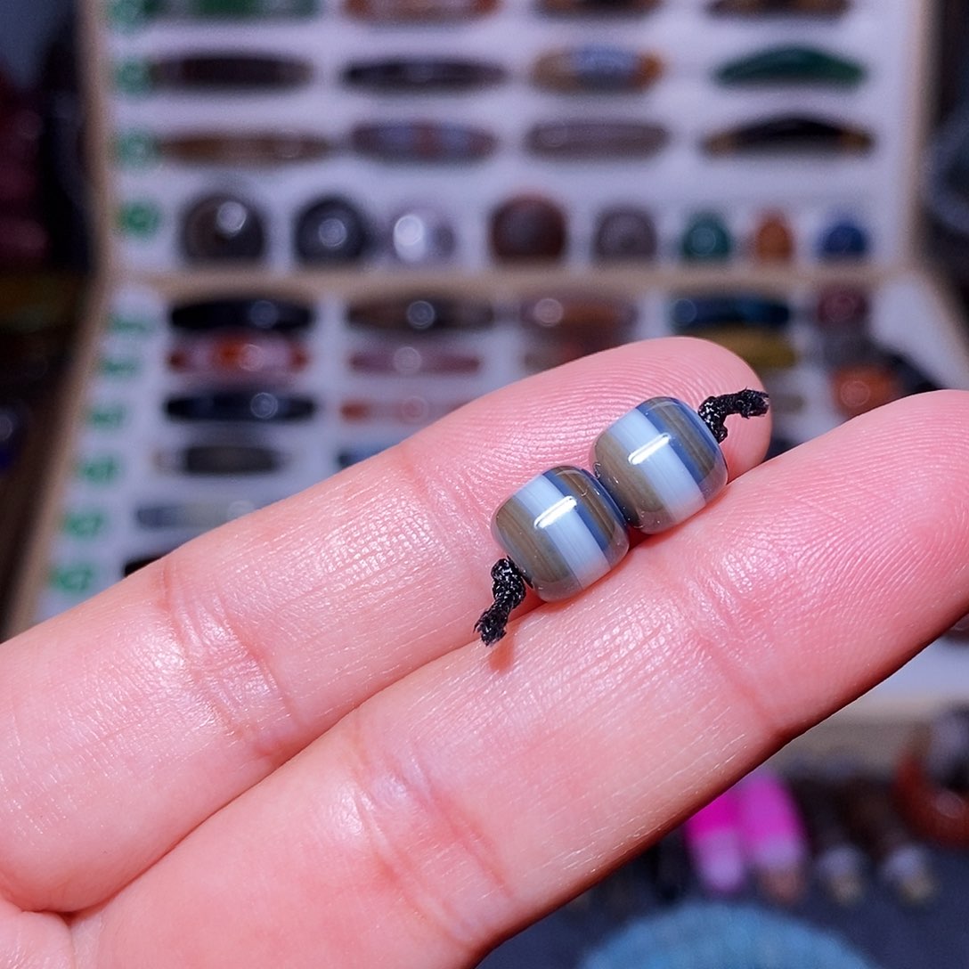 吊坠玛瑙未镶嵌…