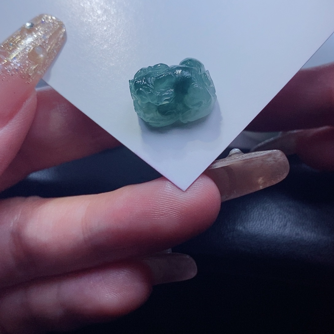 定制翡翠未镶嵌翡翠