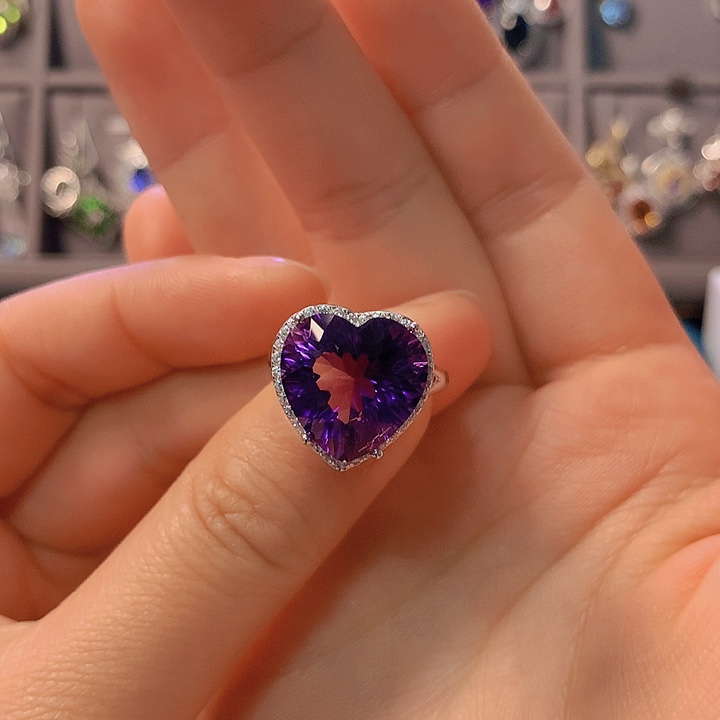 紫晶戒指银S925镶嵌戒*。