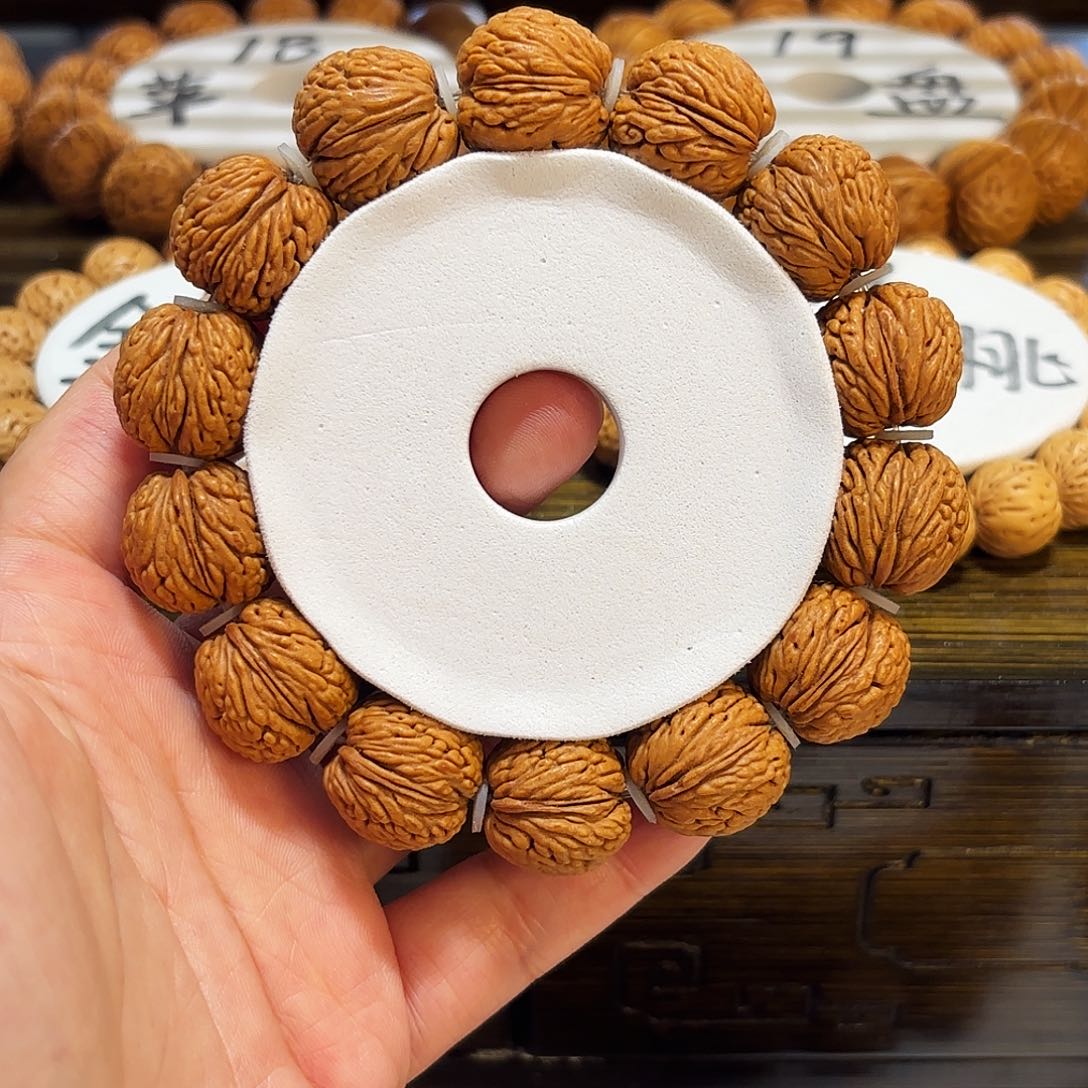 吊****航17大➕野生龙鳞凤尾手串