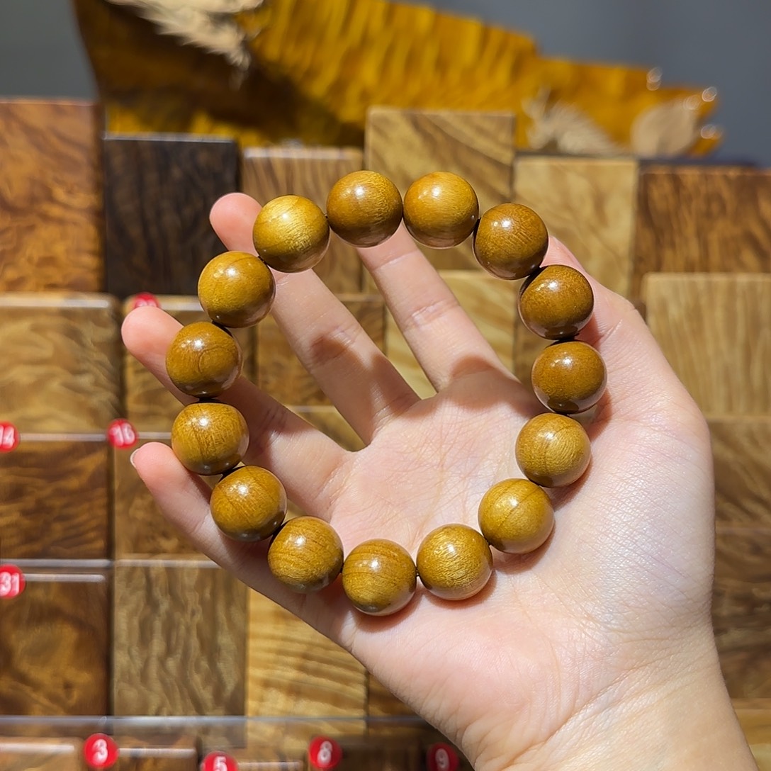 金丝楠小叶桢楠1.5手串