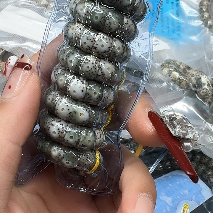 星月菩提手串214傲世绿星月菩提猪大肠0.9-108