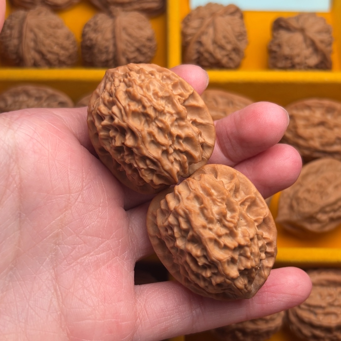 球***者文玩核桃吊坠文玩核桃