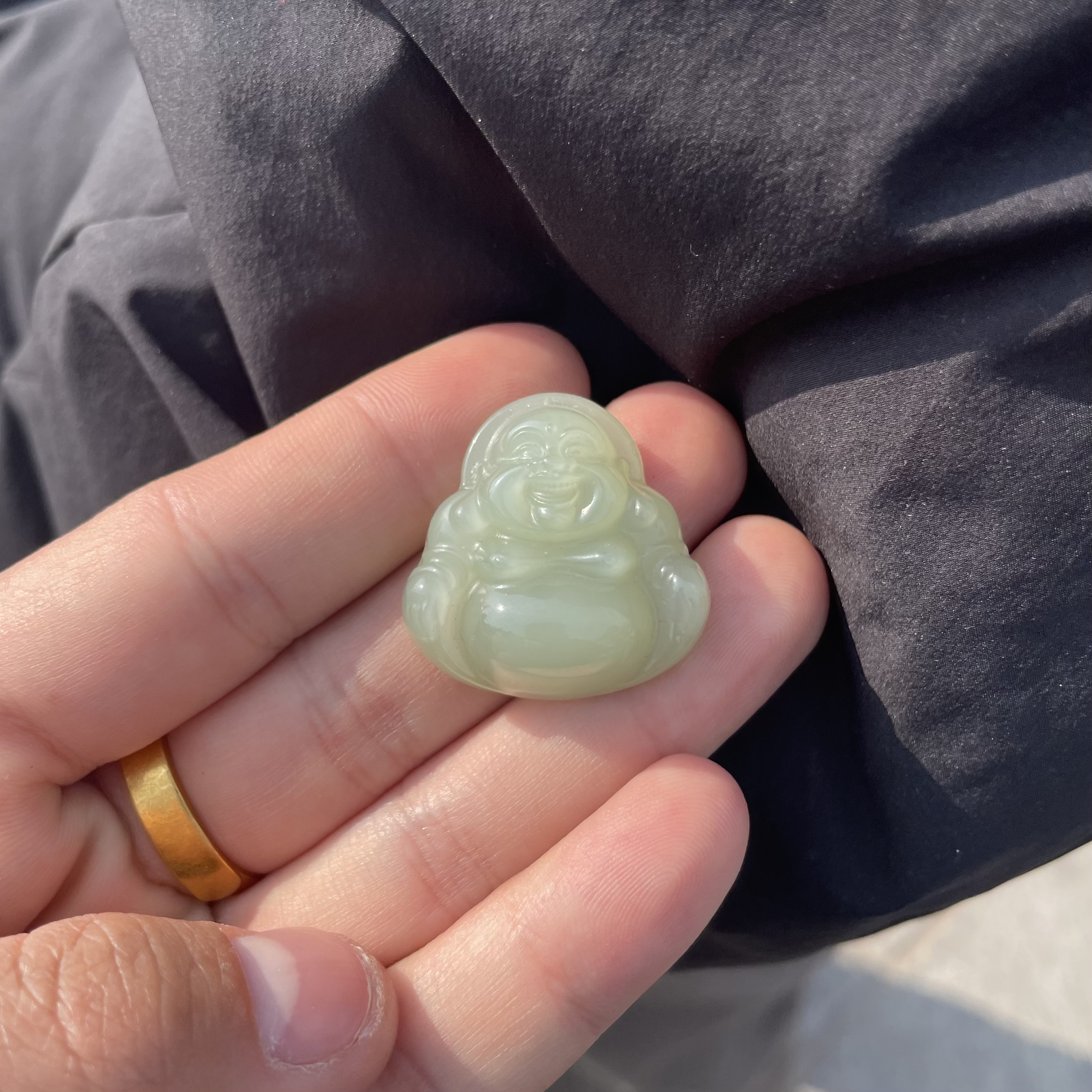 和田玉佛公挂件一个高品质