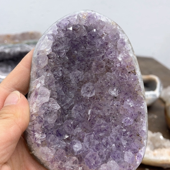 水晶摆件未镶嵌捡漏