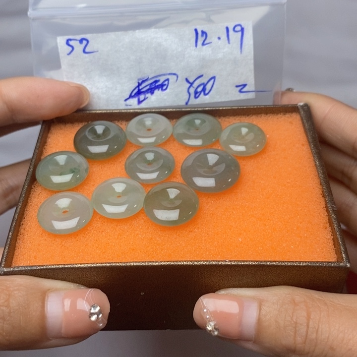 爱***翠定制翡翠未镶嵌不退