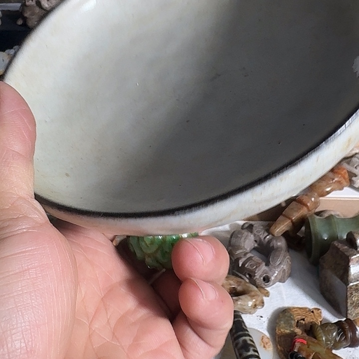 用***4摆件瓷器等艺术作品多次