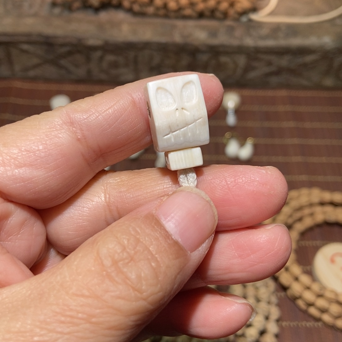 天***蓝柏香籽/百香籽吊坠