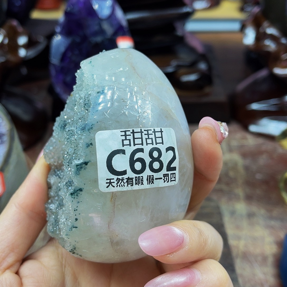 水晶大型摆件未镶嵌