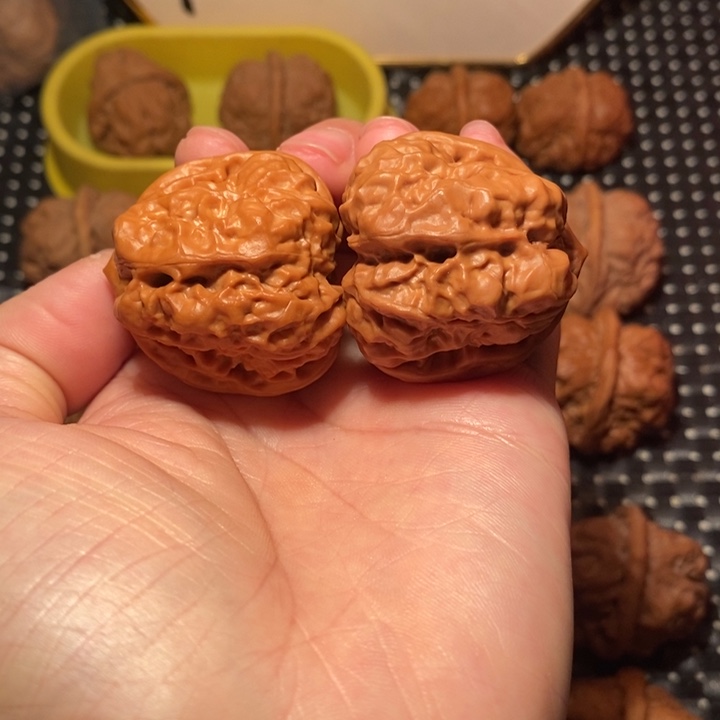 文玩核桃把件蛙王四深开八腿暴力肌肉蛙