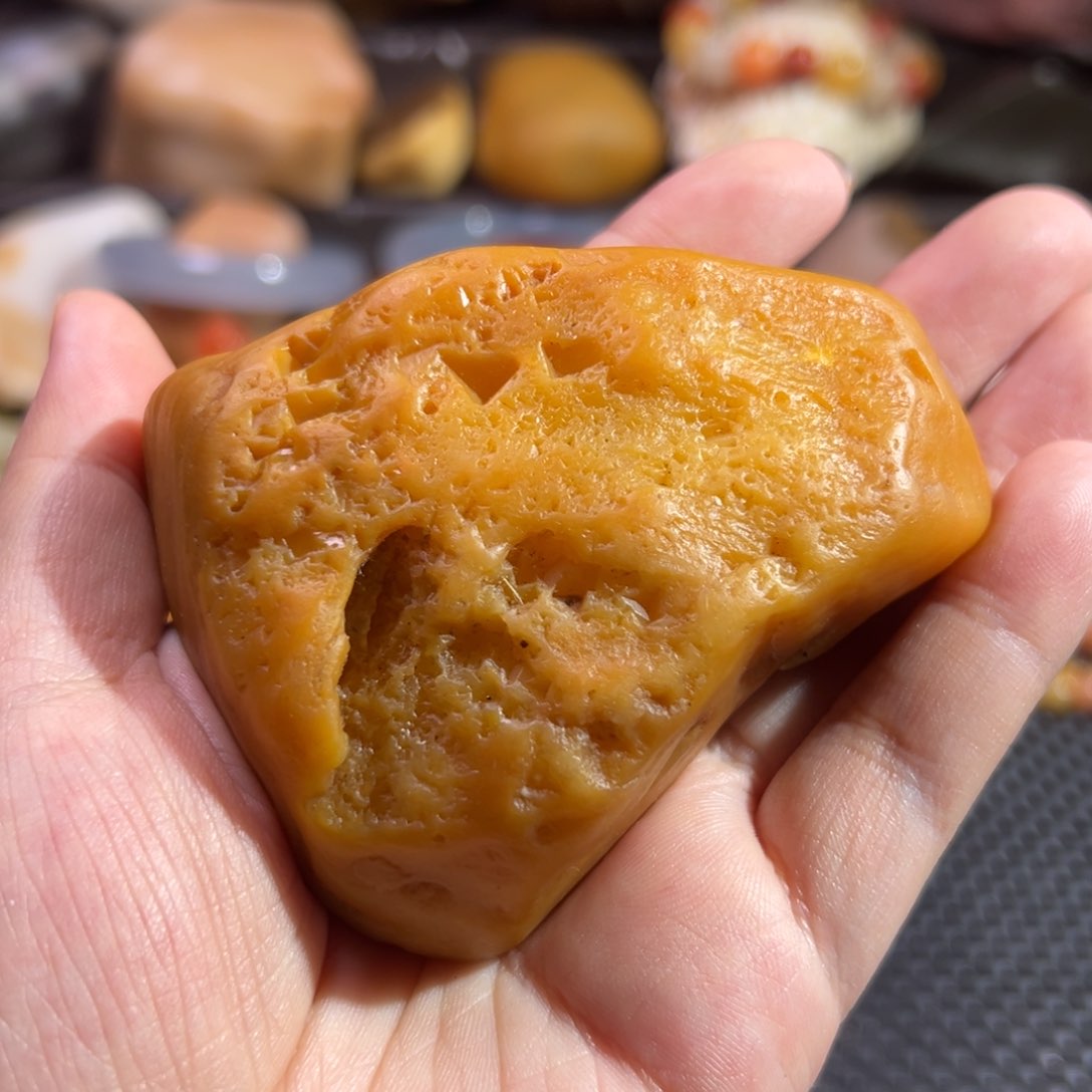 凡**域静辉品石沙漠漆原石