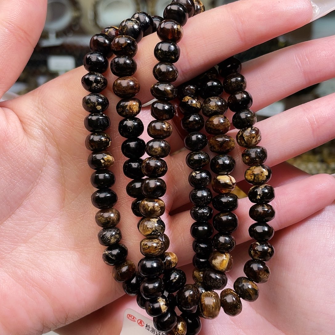 皮***周琥珀未镶嵌裸石抚顺琥珀7➕108黑花