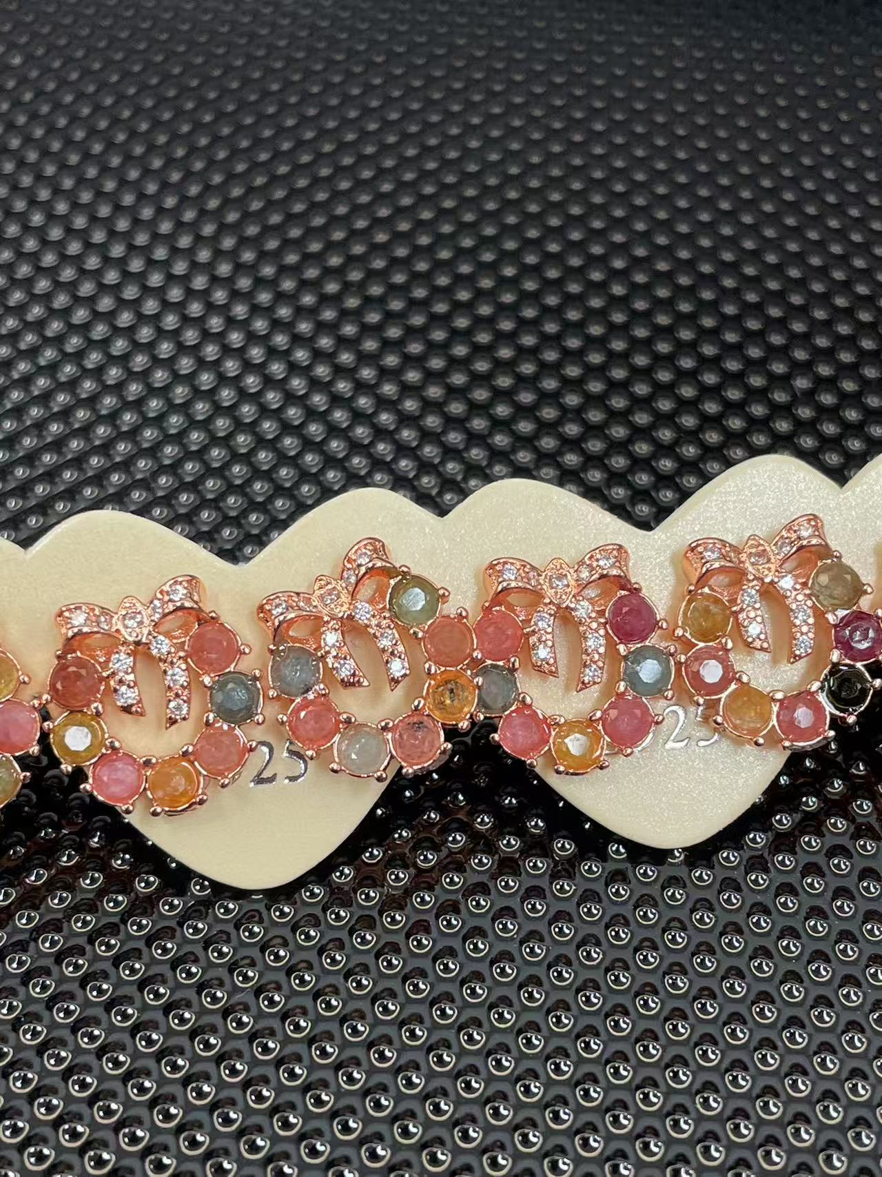 碧玺蝴蝶结耳钉（多样性一件发货）