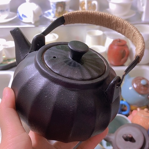 一***间陶瓷制品及陶瓷艺术品微瑕