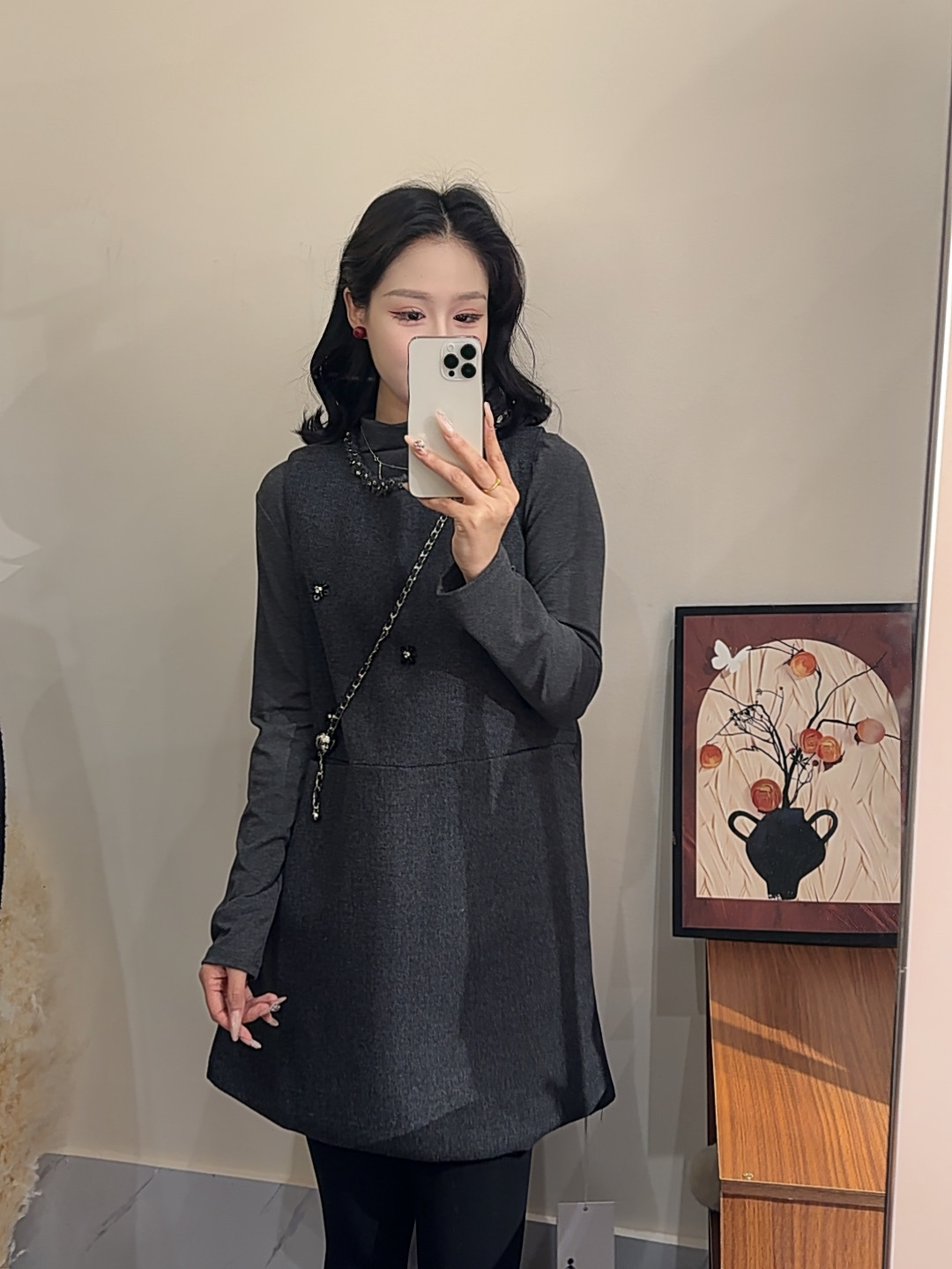 2026巨火冬装一整套姐系贵感穿搭韩系高级感小香风灰色连衣裙套装