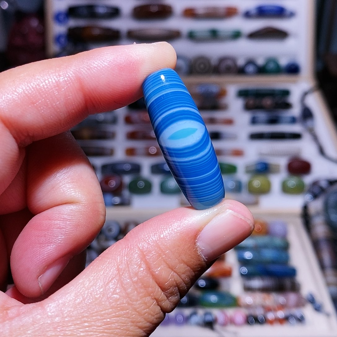 玛瑙吊坠未镶嵌有纹