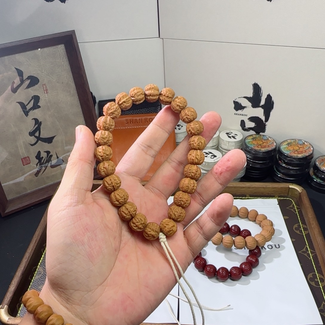 猴头核桃手串V****八棱手串
