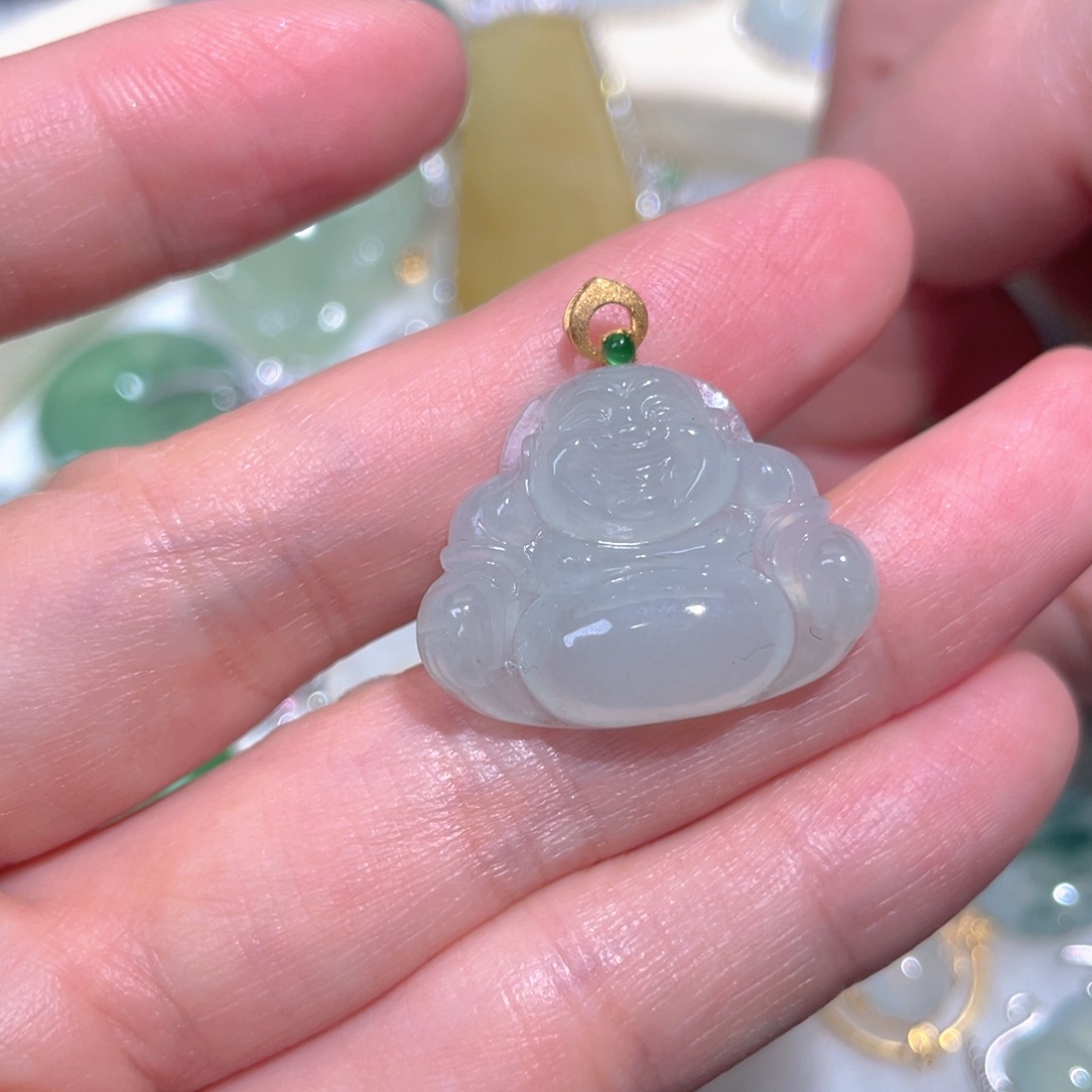 翡翠颈饰18K金镶嵌翡翠