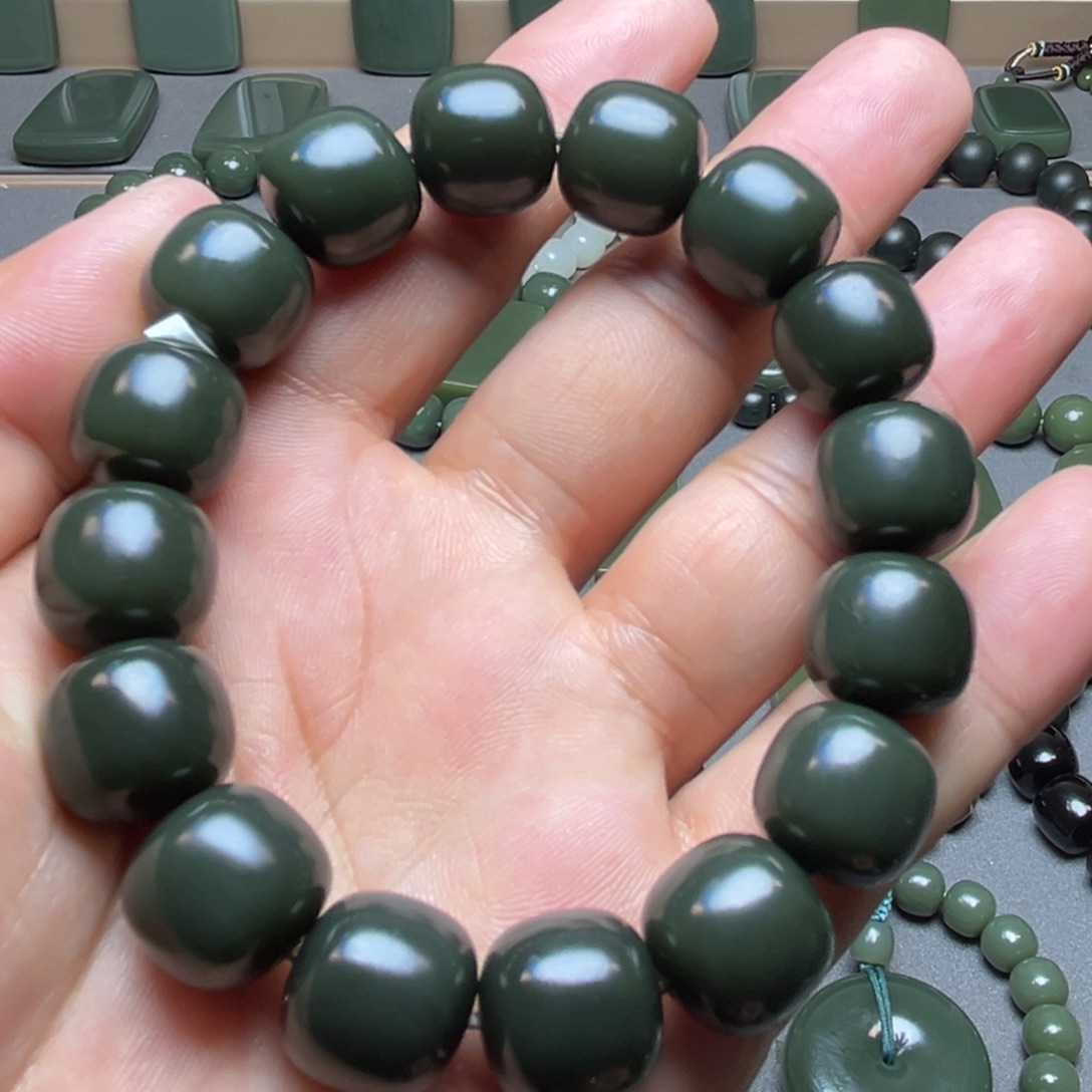 和田玉未镶嵌手链沙枣青卡14特价