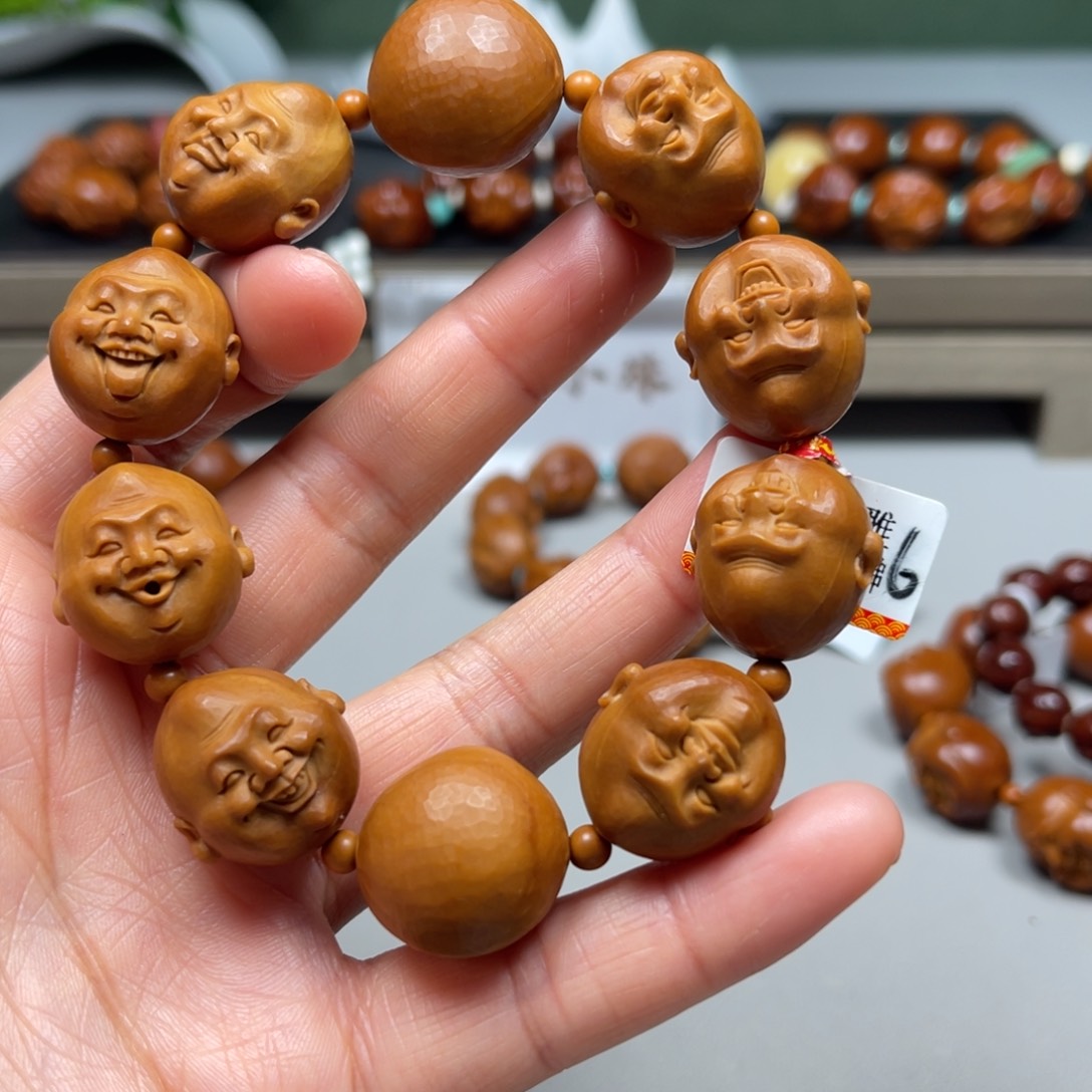 吊坠橄榄核笑佛手串