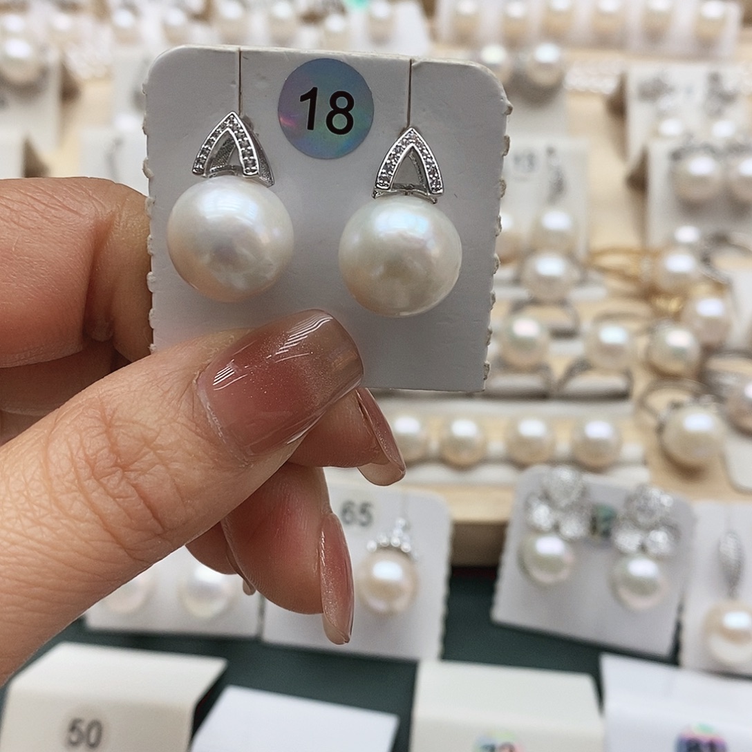 银S925镶嵌淡水珍珠颈饰